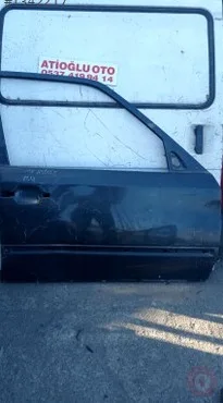Mercedes-Benz 190 Sağ Ön Kapı çıkma parça - ATİOĞLU OTO ÇIKMA SAKARYA
