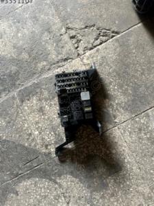 Mondeo iç sigortalık kutusu