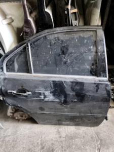 Mondeo sag arka kapı dolu (2. Adet)