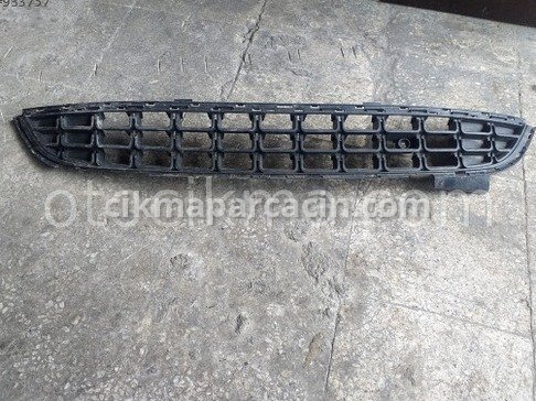 Opel Astra Tampon Izgarası çıkma parça