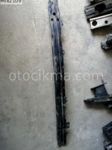Opel Vectra C Çıkma ön Tampon demiri