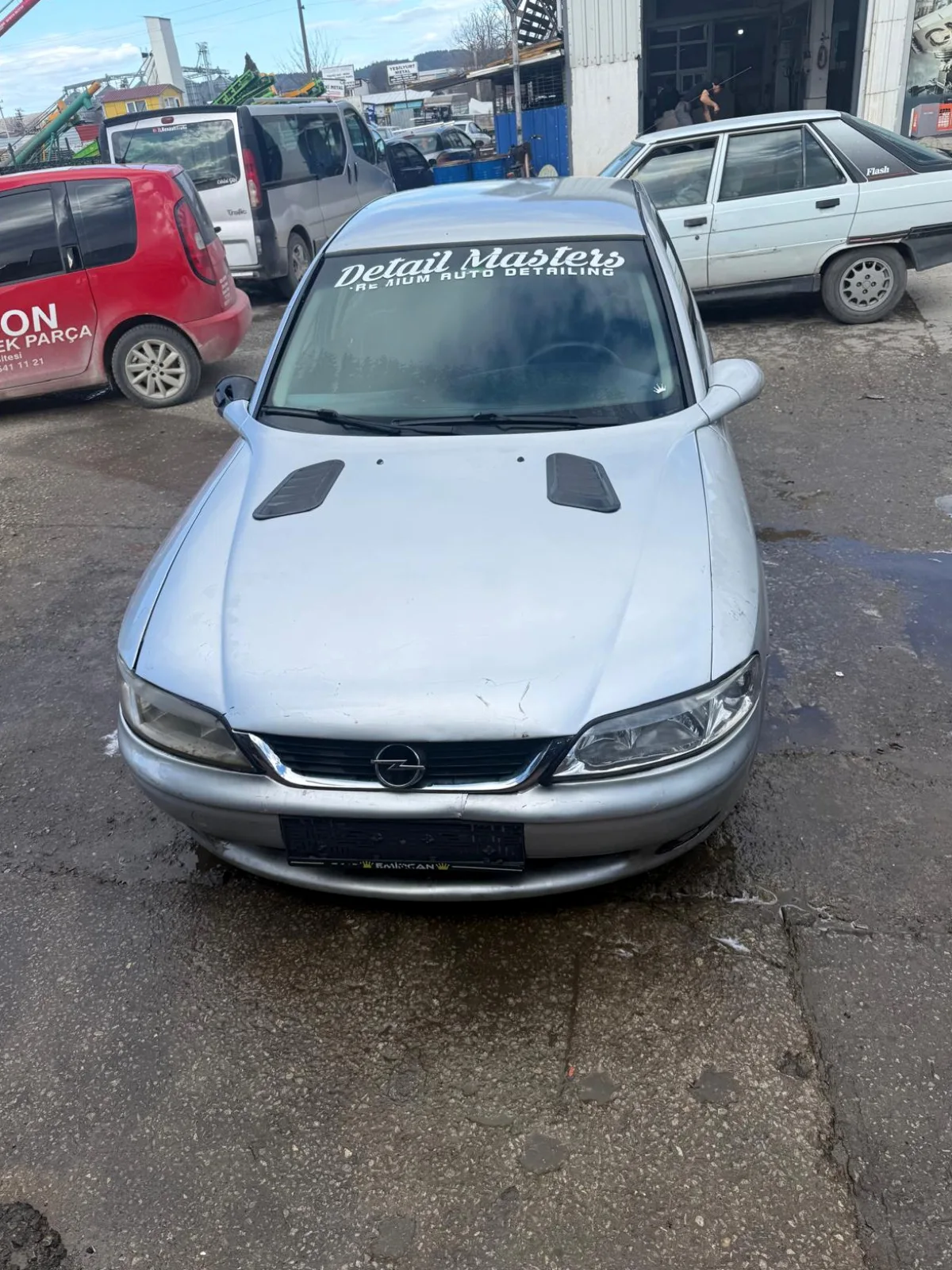 Opel Vectra Kaput 2000 - 1,8 - 2,0 Tüm parçalar bulunur