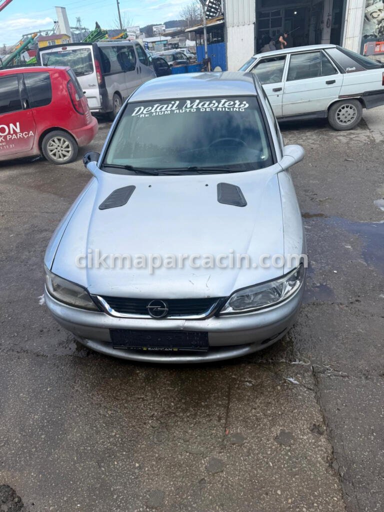 Opel Vectra Röle Kutusu çıkma parça