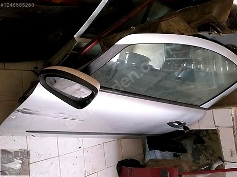 Opel Corsa Kapı Kolçağı çıkma parça
