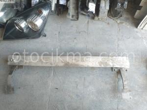 Peugeot 208 çıkma Temiz On tampon Demiri