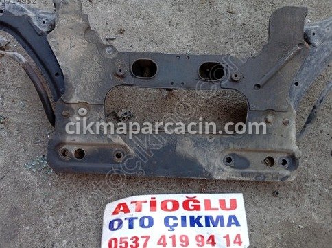 Peugeot Partner Travers çıkma parça