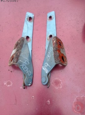 Renault R19 Kaput Menteşesi çıkma parça