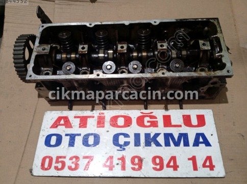 Renault Clio Silindir Kapağı çıkma parça