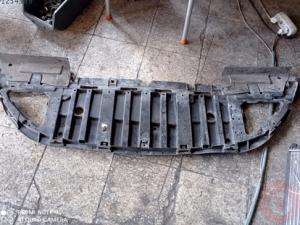 Renault Clio 4 tampon alt koruması