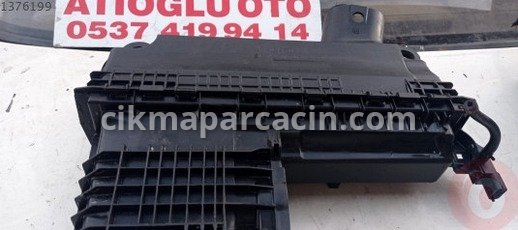 Renault Kangoo Hava Filtresi Kutusu çıkma parça