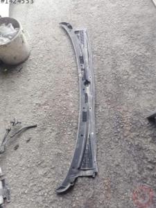 Rover 200 214 216 ön cam ızgarası OEM 200214216