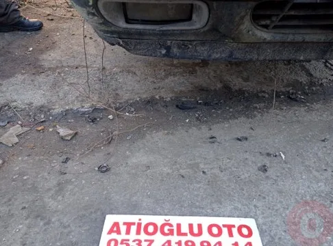 Land Rover Defender Sis Farı çıkma parça - ATİOĞLU OTO ÇIKMA SAKARYA