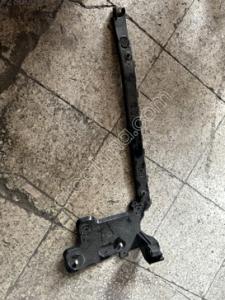 Sağ arka transit tampon braketi