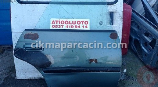 Subaru Legacy Sağ Arka Kapı çıkma parça