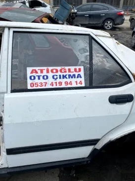 Toyota Carina Sol Arka Kapı çıkma parça - ATİOĞLU OTO ÇIKMA SAKARYA