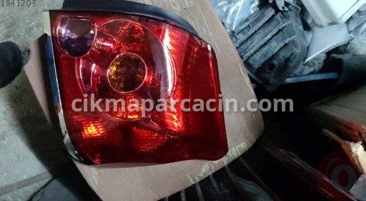 Toyota Avensis Sağ Arka Stop çıkma parça