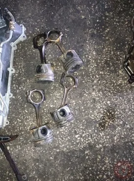 Toyota Auris Piston Kolu çıkma parça - ANKARA JAPON ANKARA