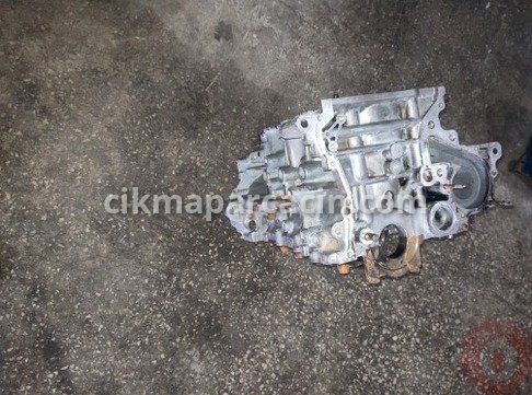 Toyota Auris Blok çıkma parça