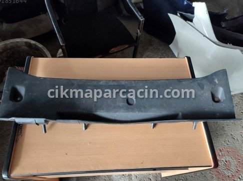 Toyota Corolla Bagaj Döşemesi çıkma parça