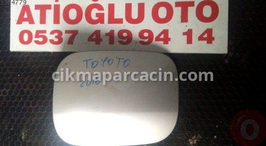 Toyota Corolla Depo Kapağı çıkma parça