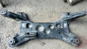 Transit alt motor beşiği