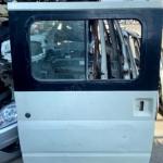 Ford Transit Sağ Sürgülü Kapı çıkma parça - İNAN OTO ÇIKMA YEDEK PARÇA ALIM SATIM Adana