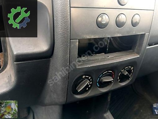 Citroen Berlingo Göğüslük çıkma parça