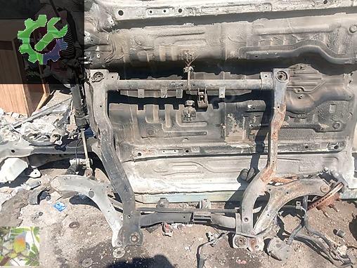Hyundai Accent Radyatör Traversi çıkma parça