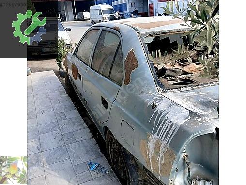 Hyundai Accent Kesme Tavan Sacı çıkma parça