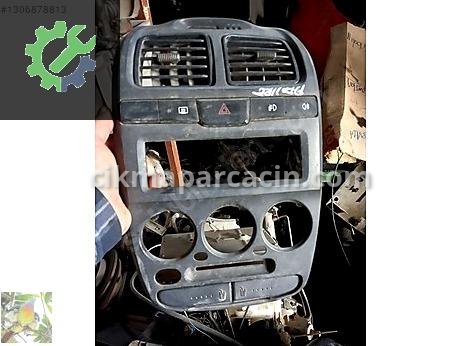 Hyundai Accent Teyp Çerçevesi çıkma parça