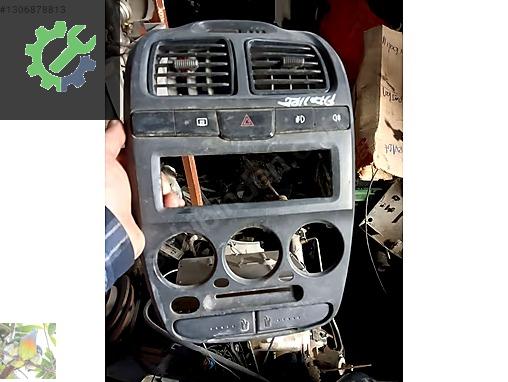 Hyundai Accent Teyp Çerçevesi çıkma parça
