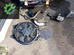 2005 Kia Sorento fan
