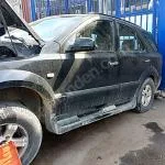 2005 Kia Sorento kapı