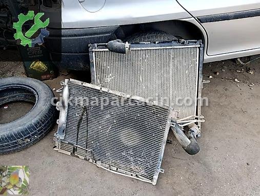 Kia Sorento Kalorifer Radyatörü çıkma parça