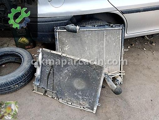 Kia Sorento Kalorifer Radyatörü çıkma parça