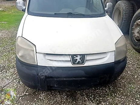 Peugeot Partner Şanzıman Komple çıkma parça
