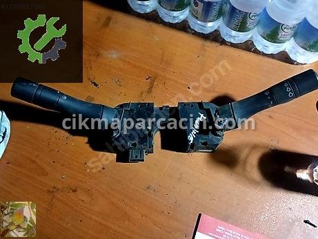 Renault Fluence Sinyal Kolu çıkma parça