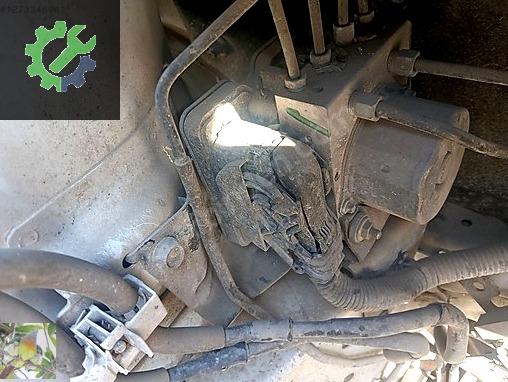 Nissan Qashqai Fren Ana Merkezi çıkma parça