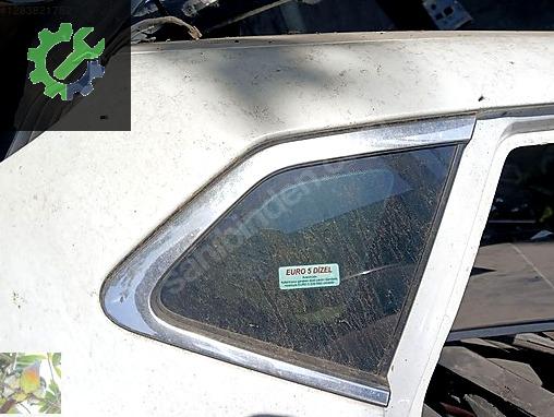 Nissan Qashqai Kelebek Camı çıkma parça