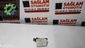 2S61-3K305 FİESTA-FUSİON-COİRER AKSASKI BİLYA KELEPÇE TUTUCU