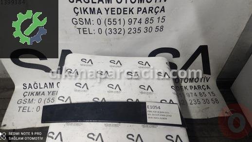 Ford Focus Kapı Bandı & Çıtası çıkma parça