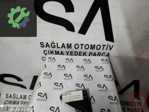 638741447R CLİO-4 ÇIKMA SAĞ AYNA ÜÇGENİ ÇAMURLUK BAKALİTİ