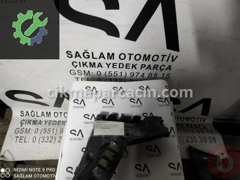 Renault Clio Tampon Braketi çıkma parça