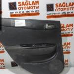 83310-1J010 HYUNDAİ İ20 12-15 ÇIKMA SOL ARKA KAPI DÖŞEMESİ