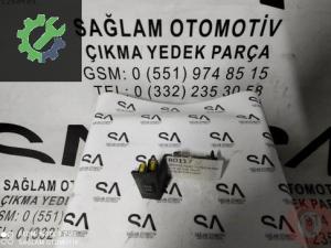 86190-02060 TOYOTA YARIS-VERSO-AURİS ÇIKMA AUX VE USB GİRİŞİ