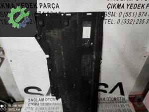 8K0825207 AUDİ A4-A5 08-17 ÇIKMA TABAN ALT KORUMA SOL KUMAŞ