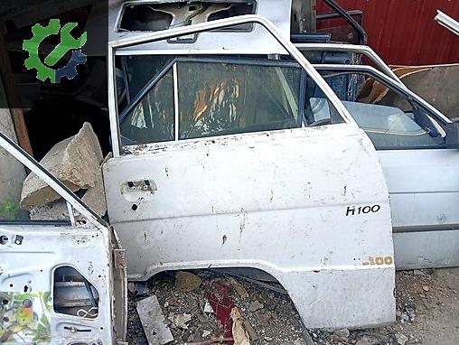 Hyundai H1 Kapı Kolçağı çıkma parça