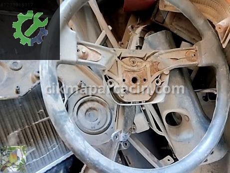 Mazda 2 Direksiyon Simidi çıkma parça