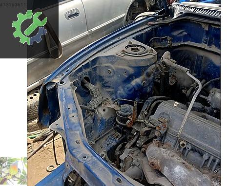 Toyota RAV4 Sağ Ön Far çıkma parça