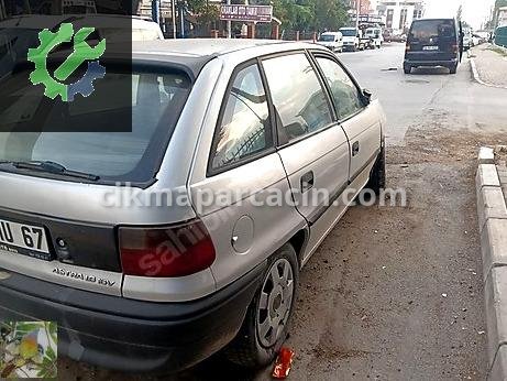 Opel Astra Arka Dingil çıkma parça